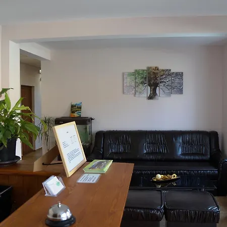 Hotel Семеен Комплекс Крисбо