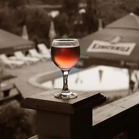 Hotel Семеен Комплекс Крисбо