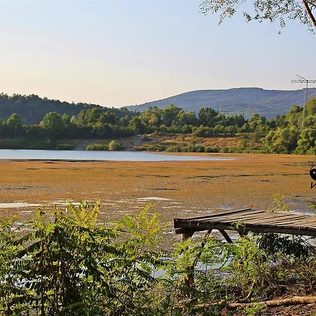 Hotel Семеен Комплекс Крисбо Donkovtsi
