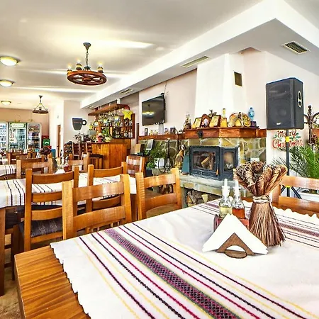 Hotel Семеен Комплекс Крисбо Donkovtsi