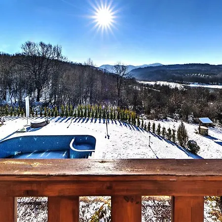 Hotel Семеен Комплекс Крисбо *